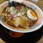 自家製麺 手もみラーメン 来楽軒 - 