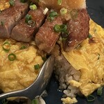 フォーユー - おろしステーキオムライス