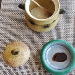 石臼挽き蕎麦香房 山の実 - 天日塩とそば汁の返し