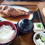 魚屋の磯料理 まるとし - まるとし定食