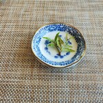 石臼挽き蕎麦香房 山の実 - 山椒の新芽は蕎麦湯に浮かべて香りを楽しむ