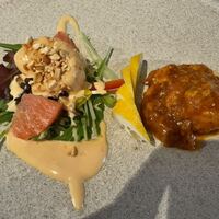 礼華 - 特選大海老の赤・白盛り合わせ（エビチリとエビマヨの食べ比べ）