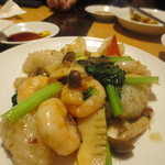 Mim Min - いか、海老、野菜のＸＯ醤炒め
