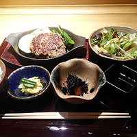 銀熊茶寮 - 黒毛和牛ハンバーグ（ランチ）