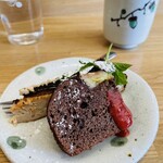 おともトごはん おかもト食堂 - 