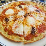 石臼挽き蕎麦香房 山の実 - アンチョビのそばピッツァ