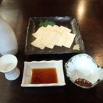 神田まつや 本店 - 熱燗とゆばわさび！