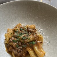 ジャヌ メルカート - リガトーニ　牛肉と豚肉のボロネーゼ