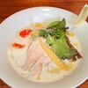 ラーメン あんず - 料理写真:白い冷製麺 (限定)
