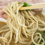 紅ズワイガニらぁ麺 まるはち屋 - 