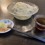 とことん餃子の朝日屋 - 