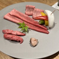 北新地 肉料理 名門 - 