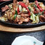 安い定食屋 - 味噌野菜炒め定食♪