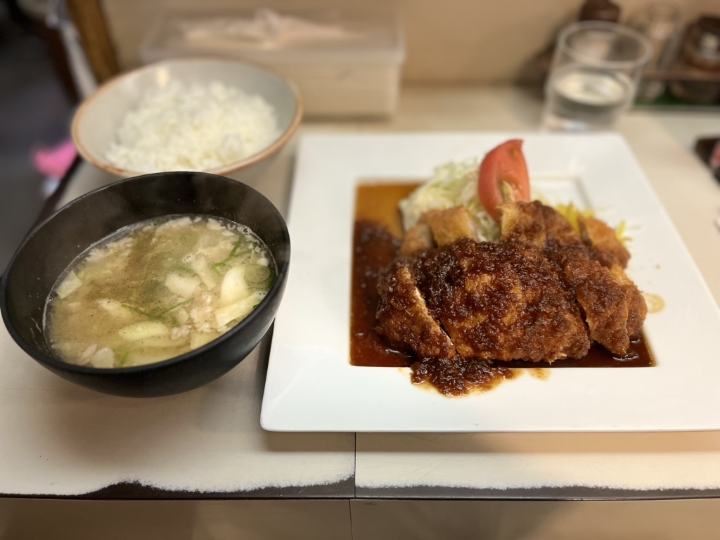 とん吉 口コミ一覧 : とん吉 - 一乗寺/とんかつ [食べログ]