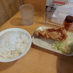 Menya Kotetsu - 直ぐにザンギ定食(塩味・ライス大・無料)が、登場…。