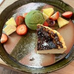 カフェドミーミー - バスクチーズケーキ