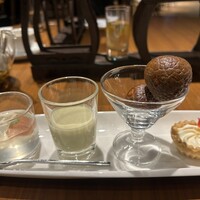 中国料理 「王朝」 ヒルトン東京 - 