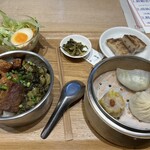 宝味八萬 - ランチ定食(紅焼肉高菜飯・点心3種・大根餅)