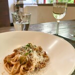 パスト エ カフェ 幸庵 - ●パスタ
      ノルマ風パスタ
      ストランゴッチ