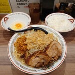 Ramen Denji Bee - ラーメン900円 生たまご100円 ライス150円