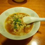 悦記 - 刀削麺（普通盛）です