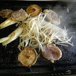 Kamotei - お肉が焼けると、こんな感じ