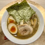 Menya Oto - ･ 特製濃厚煮干し蕎麦(醤油) 1170円