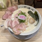 鶏そば 唆る 栄店 - 