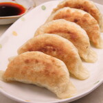 Homemade fried Gyoza / Dumpling 5 pieces)