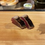 鮨ざこや - 三重県産鰹の炙り