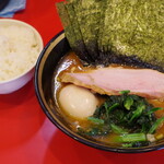 横濱家系ラーメン 野中家 - 