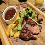 SALVATORE CUOMO & BAR　千里中央 - 赤身のグリルステーキ〜タリアータ〜