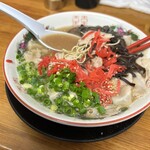 Shekarashika - 豚骨ラーメンのスープ