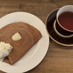 ムムリク - シュガーバタークレープとアールグレイティー