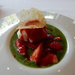 アロマティコ - 苺と小松菜のソース