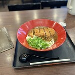 得得 - 料理写真:ジャワ風かつカレーうどん 1140円
