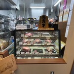 米沢牛ステーキレストラン 牛毘亭 - 米沢牛のショーケース