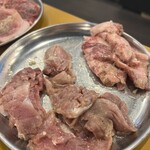 Yakiniku Horumon Yamabiko Chikusan - 