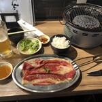 Yakiniku Hiroshouten - 