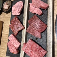 しゃぶしゃぶと焼肉 わにく ミッドランドスクエア店 - 