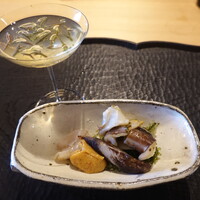ひがしやま 司 - じゅんさい(広島)、鳥貝(舞鶴産特特大)酢味噌