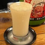 角打福本屋 - オリ入りの日本酒　見かけと裏腹にサラサラ飲める