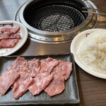 Yakiniku Bekoroku - 