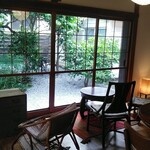 ユキノシタ - 店内