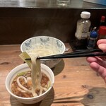 こなや - 釜揚げ肉うどん