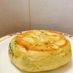 Pan Koubou Mugi No Sato - 野沢菜おやきパン