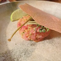 ザ タヴァン グリル＆ラウンジ - 