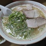 屋台ともちゃん - ラーメン