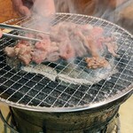 炭火焼肉ホルモン 横綱三四郎Neo - 