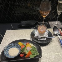 HIKARI - 